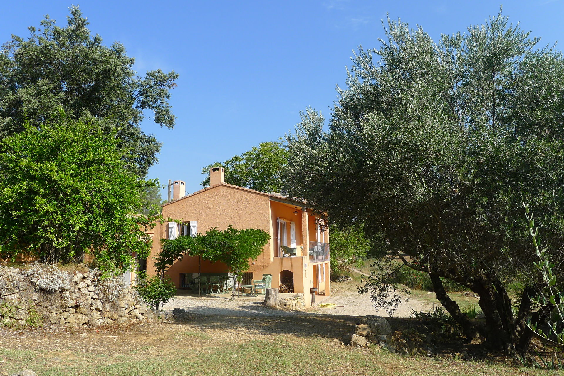 View holiday home Correns villa in Var - Provence-Alpes ...